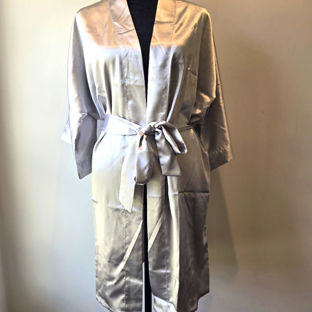 Women's Robe Satin Silver Metallic Short Robe With Belt Medium